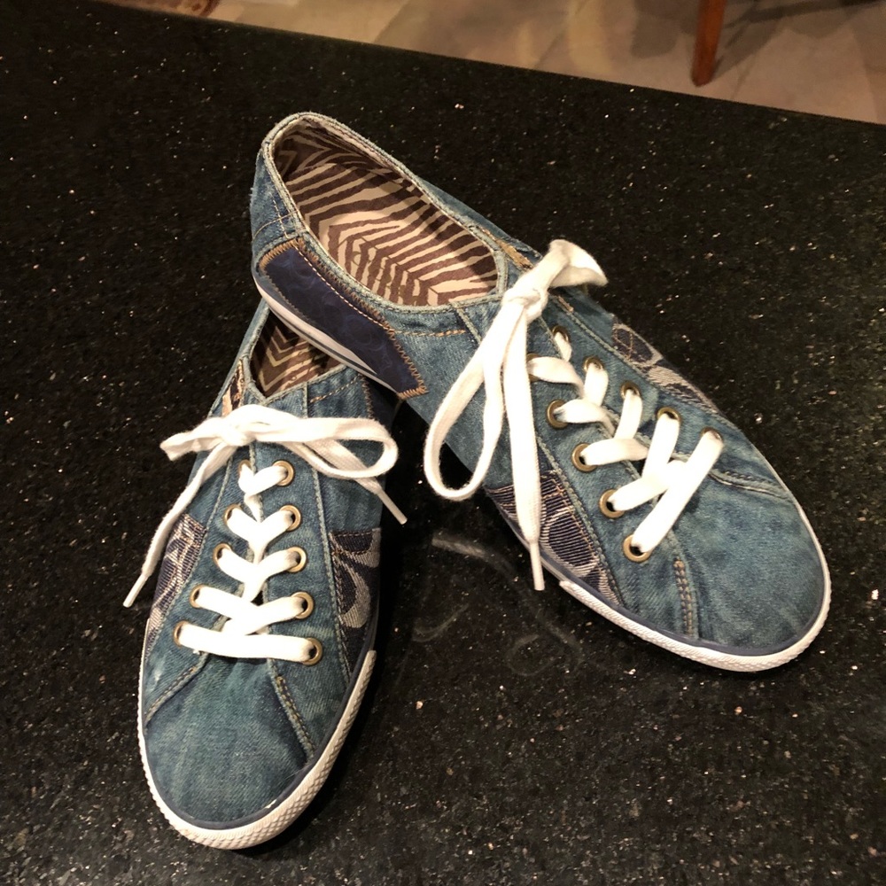 Sneaker Shoes